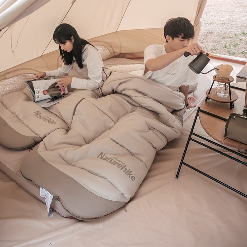 防災グッズ ゆったりくつろぎ防災寝袋