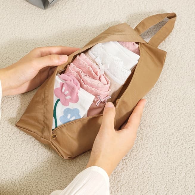 防災グッズ 収納上手な防災ポーチ