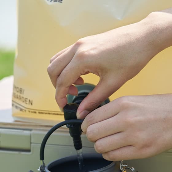 防災グッズ 折りたたみ防災用給水タンク