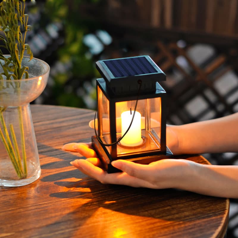 防災グッズ 太陽光充電式防災ランタン